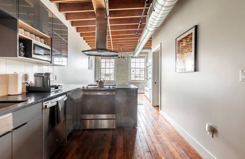 Central Business District Hotel | Experience the Jazz Vibe in a Modern 2BR Condo in New Orleans