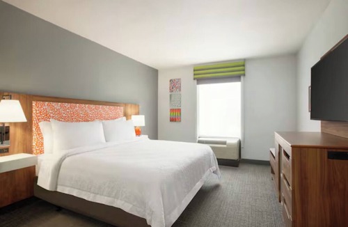 Houston Hotel | Explore Houston from 1 Bedroom Suite Near Mercer Botanic Gardens - 4.3 mi