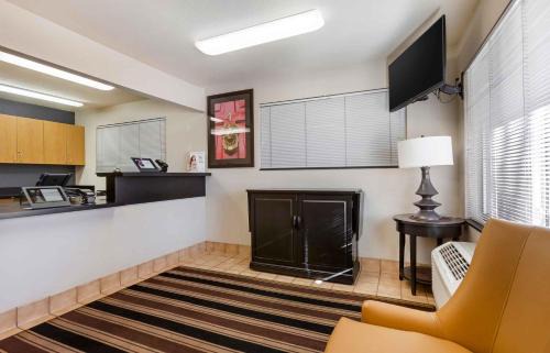 Victory Hills Hotel | Extended Stay America Suites - Albuquerque - Airport