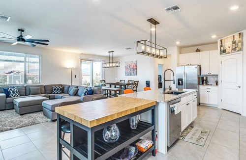 Tucson House | Extended-Stay Tucson Escape w/Office & EV Charger