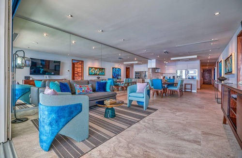 South Shore Hotel Area Apartment | Fabulous 3BR Oceanfront Condo @Indah by Maxwell