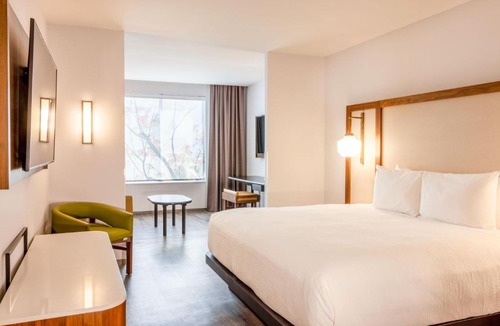 Downtown Cancun Hotel | Fairfield by Marriott Inn & Suites Cancun Downtown
