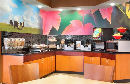 Plano Hotel | Fairfield Inn & Suites Dallas Plano
