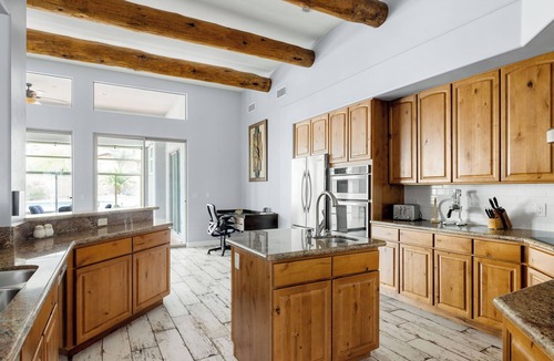 Phoenix House | Falling Star | New River w/Pool + Hot Tub + Ping Pong + Views