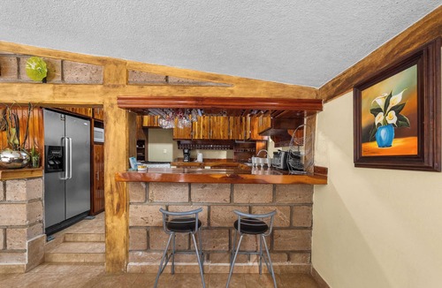 Villa Guerrero Ski Chalet | Family Chalet in Villa Vicente, 4 Bedrooms