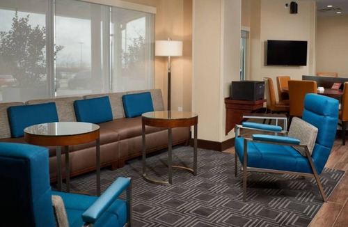 Lake Worth Hotel | Family-Friendly Modern King Studio Near Fort Worth Stockyards – 2 Units