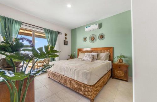 Tequesquitengo House | Family House Pool & Lake view 4 Bedrooms