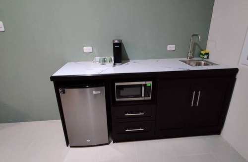 Central Highlands Apartment | Family Studio with all the comforts, centrally located.