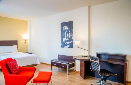 Tultitlan Hotel | Fiesta Inn Express Perinorte