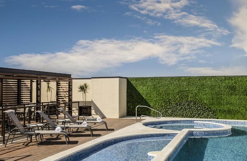 Mercurio Hotel | Fiesta Inn Express Queretaro Constituyentes