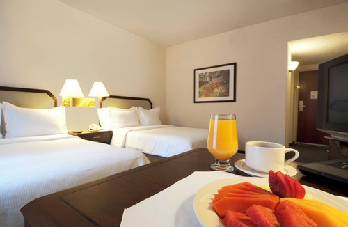 Toluca Hotel | Fiesta Inn Toluca Tollocan
