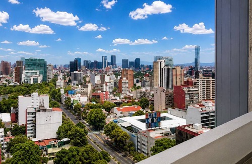Granada Apartment | FIFA World Cup Luxury Polanco Apartment with Private Balcony, High-Speed Internet, Amazing Location, Security 24/7.