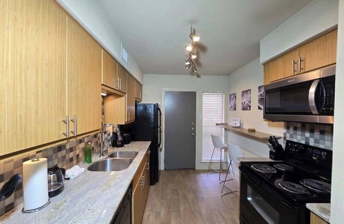 Uptown Apartment | FIFA World Cup Stay | 2BR Galleria Condo Pool