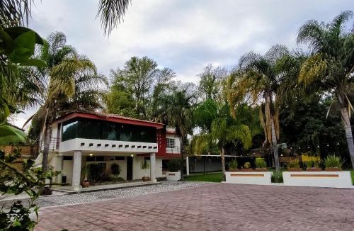 Atlixco House | Finca el Nogal - Casa Entera Familiar Moderna con Amplio Jardín Atlixco puebla