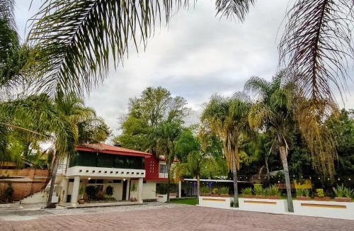 Atlixco House | Finca el Nogal - Casa Entera Familiar Moderna con Amplio Jardín Atlixco puebla