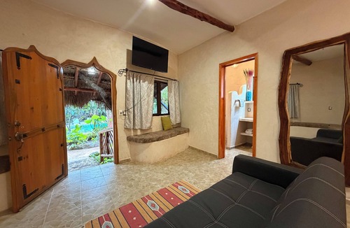 Homun House | Finca Oz