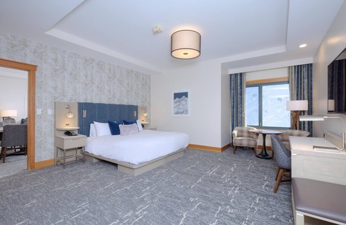 Big Sky Hotel | Flex Cancel - Slopeside, Pool, Fitness, Spa, PERFECT Location w/mountain views!