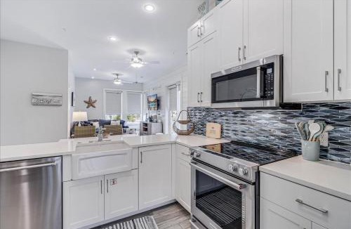 Cinnamon Shore Apartment | Flying Dolphin TC 10201