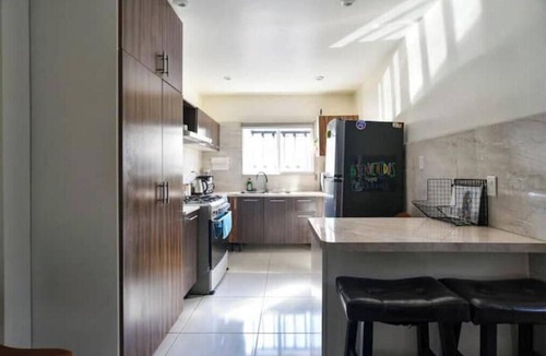 Merida Municipality Apartment | For 6, NO stairs, beach, Costco, well located!