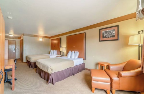 Beeville Hotel | Four Budget Rooms w/Queen Beds Near US-181 – Perfect for Exploring Beeville