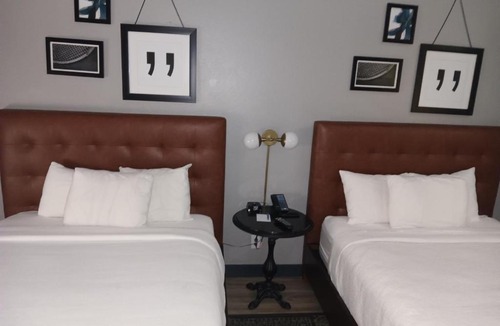 Arlington Hotel | Four Points by Sheraton Dallas Arlington Entertainment District