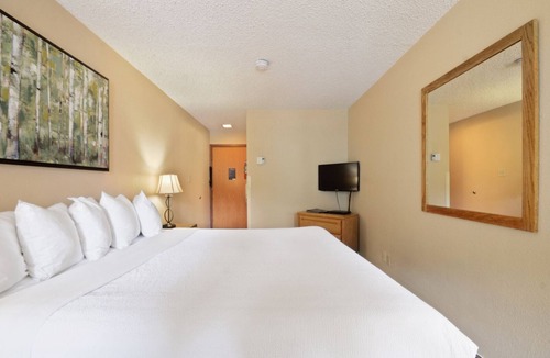 East Village at Copper Hotel | Foxpine Hotel Style Room with 1 Bed #108 by RedAwning