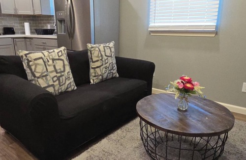 Edgebrook Apartment | FREE NIGHT! TV In Bedroom, Patio, Private