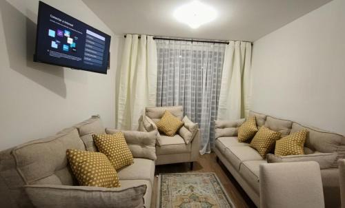 Zona 12 Apartment | Full 1-bedroom apartment Zone 12 Parking