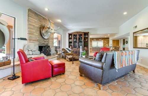 Cave Creek House | 'Full Circle Ranch' w/Mtn Views in Cave Creek!