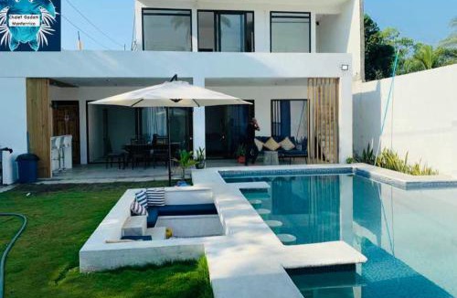 Monterrico House | GADAM