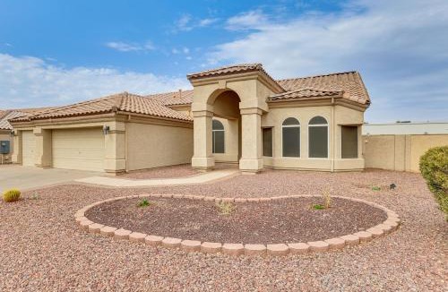 Garden Lakes House | Game Room & Backyard Oasis: Avondale Group Getaway