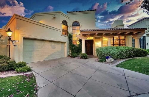 Mountainview Lake Estates House | Gated - Waterfront 2 bedroom 3 bathroom-Heated pool and spa access