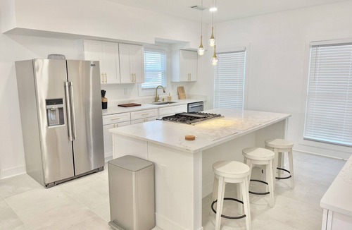 Germantown House | Germantown Border Gem