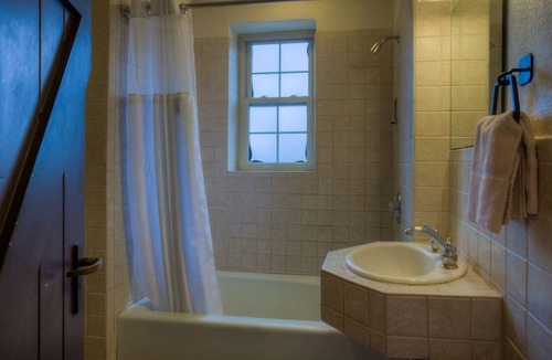 Hunt House | Get away at Mo-Ranch!