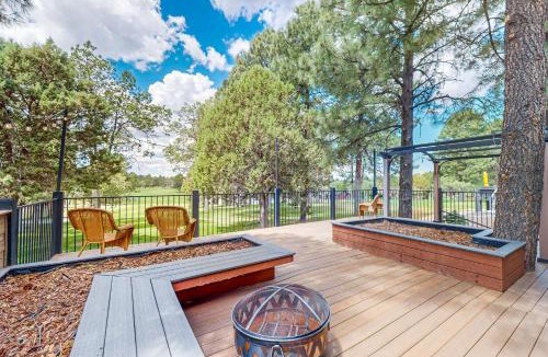 Show Low House | Golden Getaway