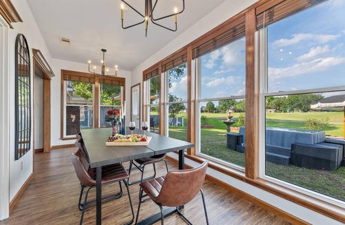 Lakeview  Jefferson County Cottage | Golf-side Luxe Escape Sleeps 13 Hot Tub & Theater