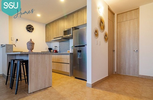 El Marques Apartment | Golf Swing Department