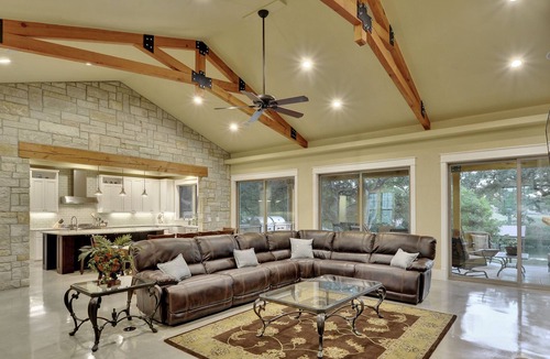 Horseshoe Bay House | Gorgeous Waterfront Texas Farmhouse
