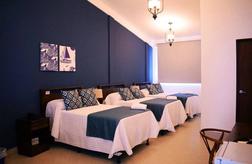 Puerto Santo Tomas de Castilla Hotel | Gran Costa Azul Hotel