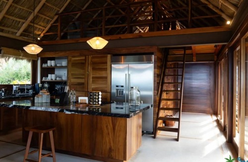 La Puntilla Villa | Grand 6BR Oceanfront Villa With Lush Jungle Views