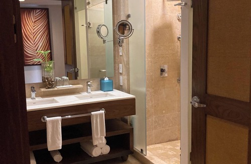 Playa Diamante Resort | Grand Mayan Acapulco 2 bedroom Vidanta Resort