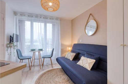Bagnolet Apartment | Great Cozy Studio - Paris