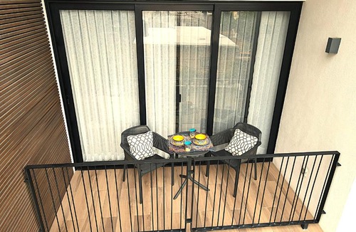 Diaz Ordaz Apartment | Great Location Great Amenities Sleeps 6, Roma #302