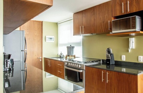 Hipodromo Apartment | Great location, pool, rooftop, gym, 24/7 security