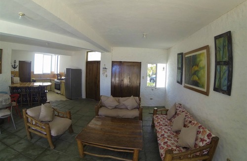 El Hawaii House | Great Ocean Front Home MR022
