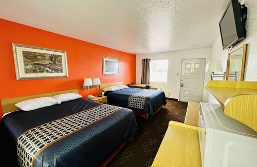 Bridgeport Hotel | GREYSTONE INN