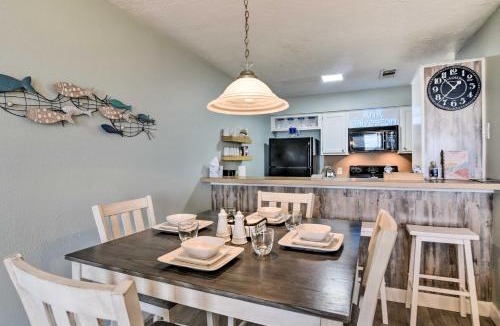 Galveston House | Gulf Views & Resort Perks: Walkable Galveston Gem