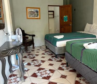 Panajachel Hotel | Gutierrez Hotel