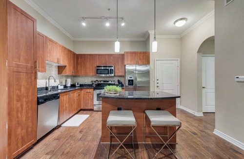 Grapevine Apartment | GV001 – World Cup Stay - 20 min to AT&T - Sleeps 3 - Free Parking