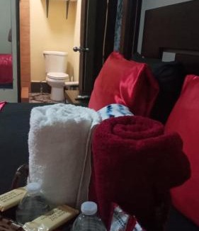 Peten Villa | Haight Ranch RamSer